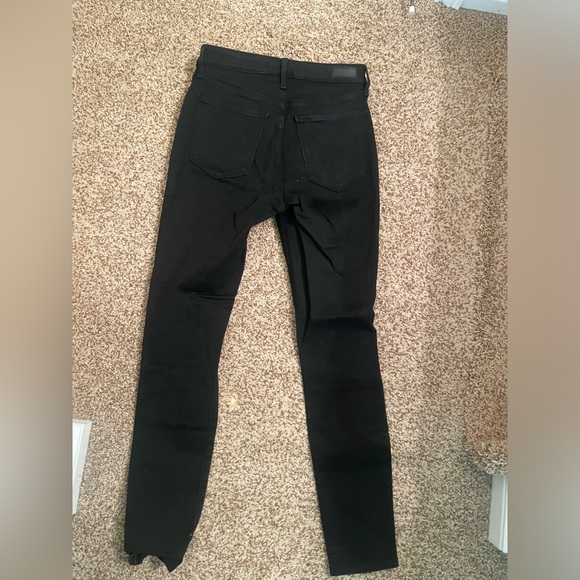 Abercrombie and fitch, size 6 curve love high rise black skinny jeans - Picture 2 of 3